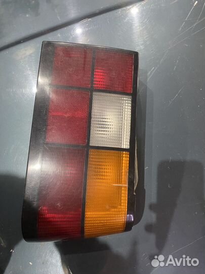Фонарь задний правый вольво 440