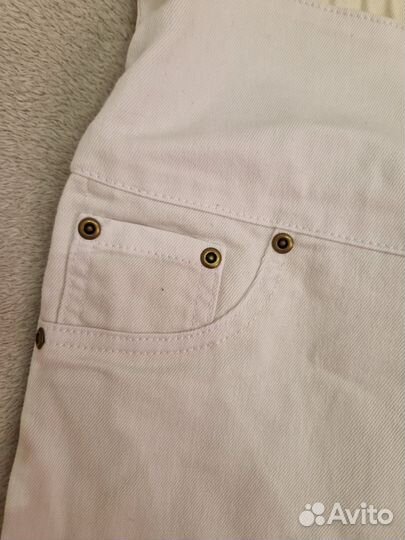 Джинсы белые