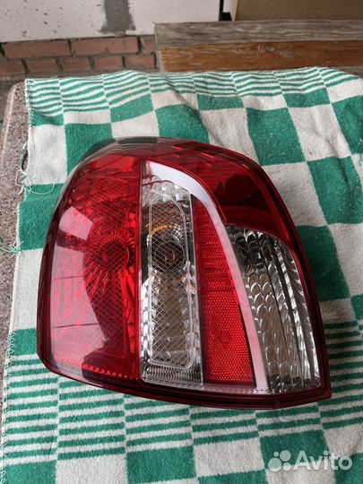 Фонарь задний правый лада гранта