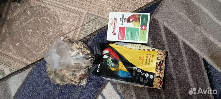 Всё для попугая