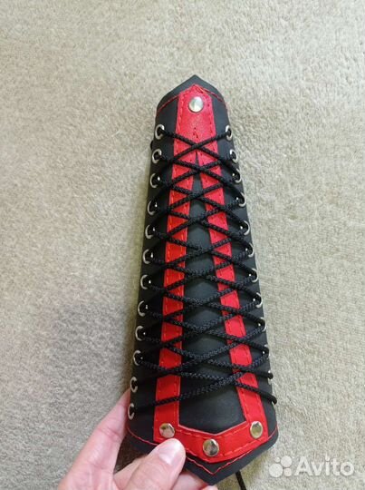 Наруч кожанный