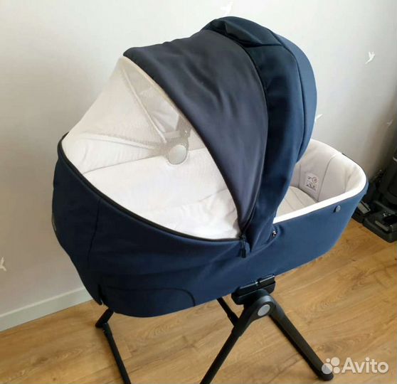 Коляска Inglesina Aptica XT 4в1