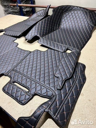 3d коврики на Land cruiser 200. В наличии