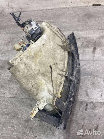 Фара правая Chevrolet Lanos