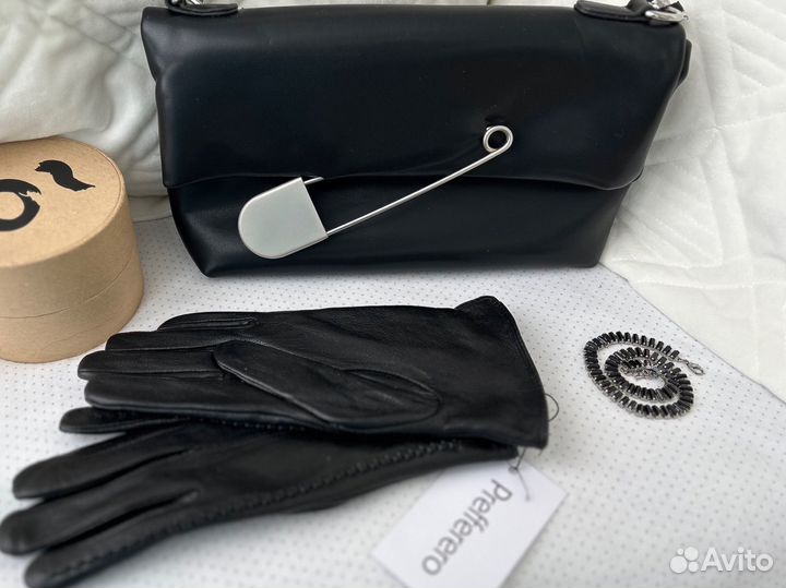 Перчатки кожаные новые 2 пары