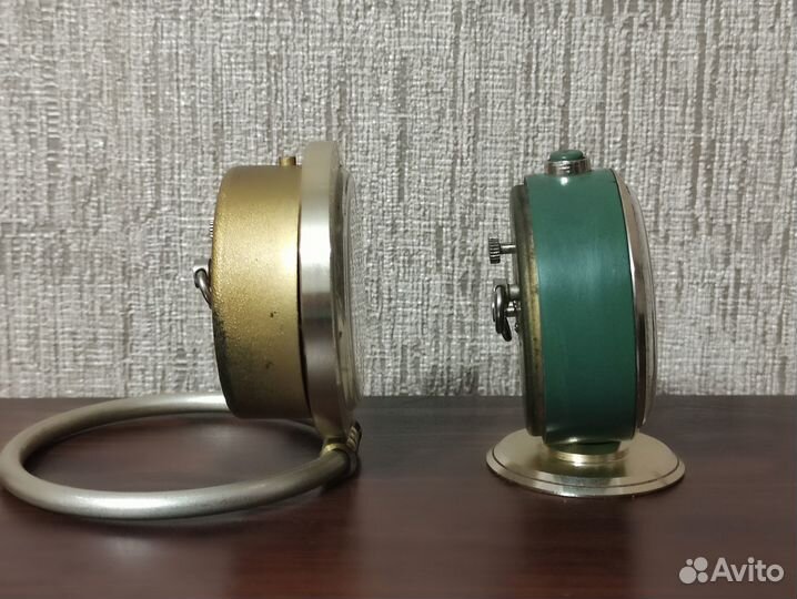 Часы-будильник slava СССР