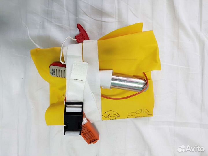 Индивидуальное средство спасения (спас жилет)