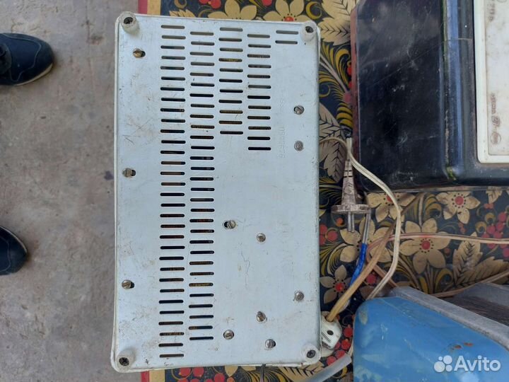 Стабилизатор напряжения СССР