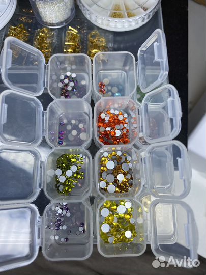 Для дизайна ногтей