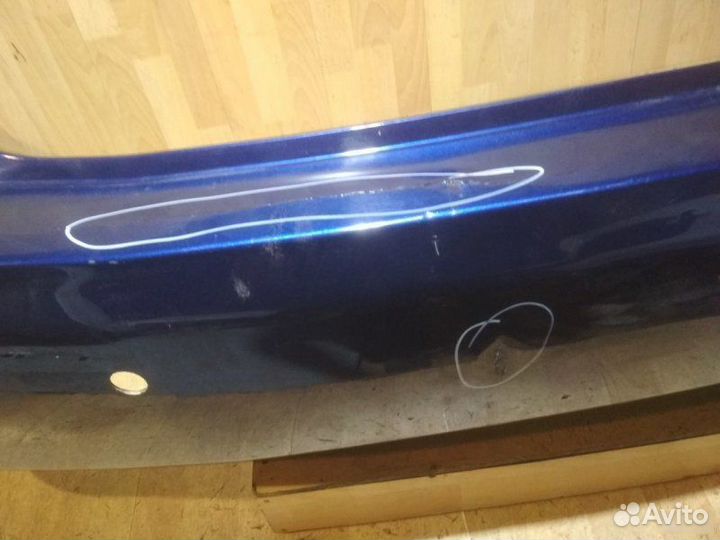 Бампер задний Toyota