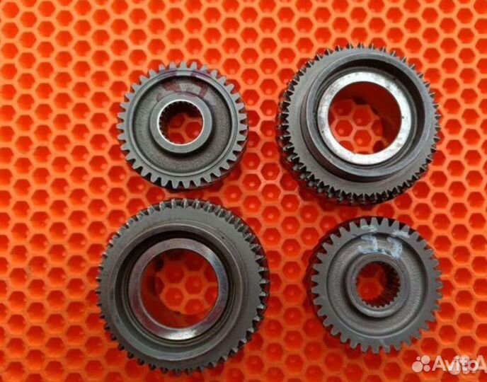 Шестерни пятой передачи 35/45 МКПП VAG