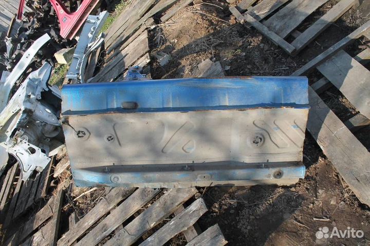 Порог со стойкой правый Renault Logan 2