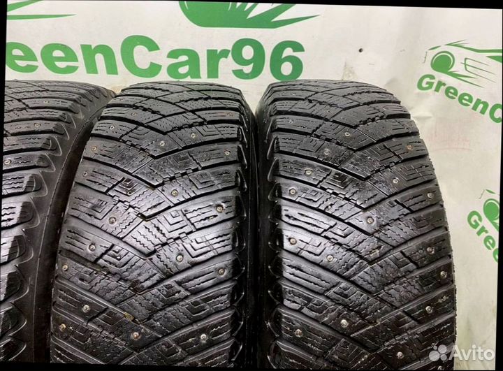 Goodyear Ultragrip Ice Arctic 225/65 R17