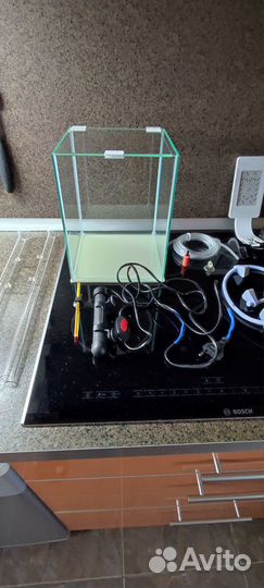 Аквариум и оборудование к нему