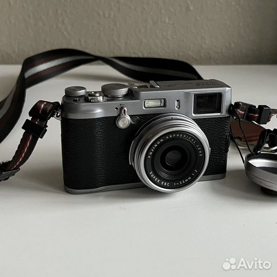 Fujifilm FinePix X100