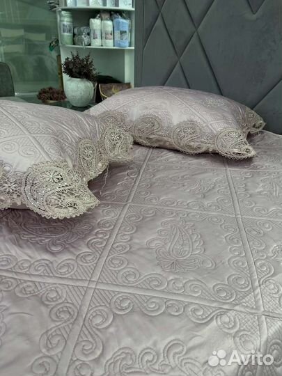 Покрывало стеганое