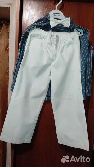 Костюм праздничный