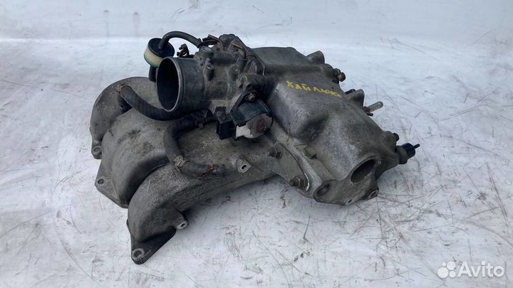 Коллектор впускной Toyota Hilux Surf 4Runner