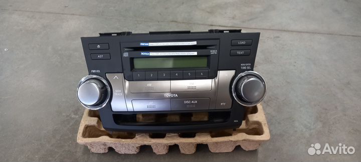 Магнитола Toyota Highlander 3 оригинал