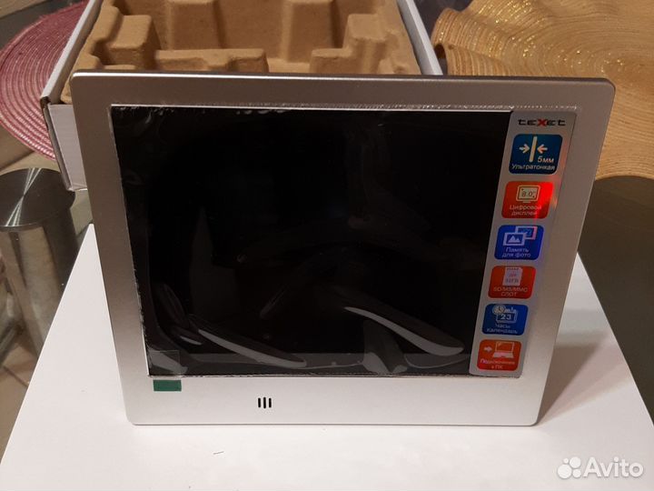 Цифровая фоторамка texet TF-816