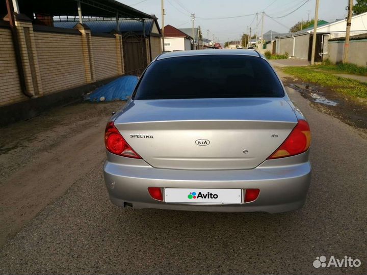 Kia Spectra, 2008