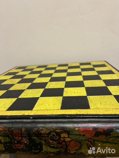 Шахматная доска ручной работы