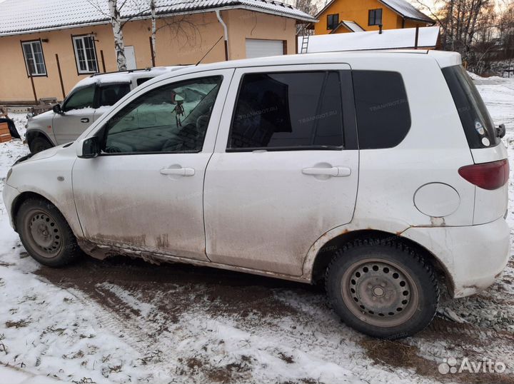 Mazda Demio 1.4 AT, 2002, 230 000 км