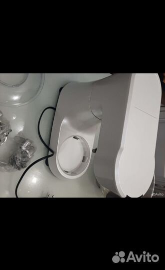 Кухонная машина redmond RKM-4050