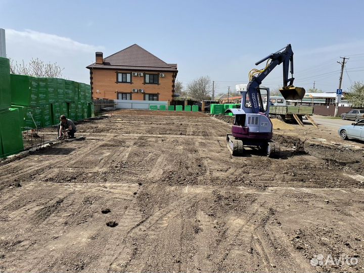 Мини экскаватор