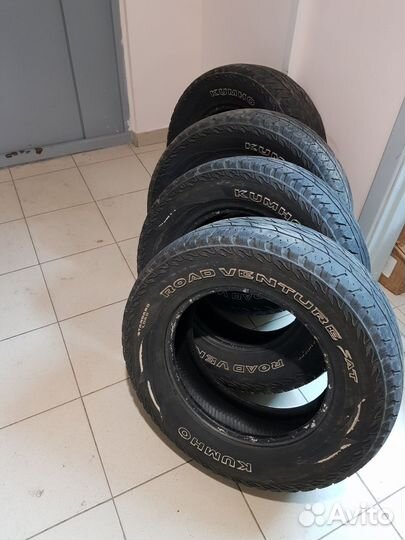 Kumho Road Venture AT 235/70 R16 104S