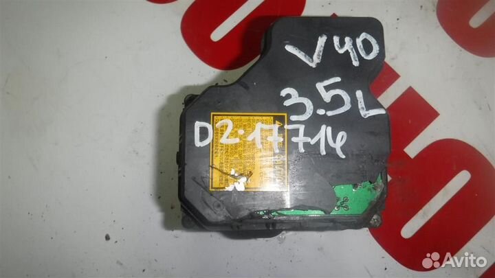 Блок ABS (насос) Toyota Camry XV40 2006-2011