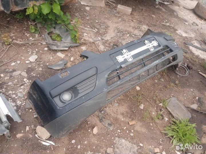 Бампер передний Ford Focus 2008