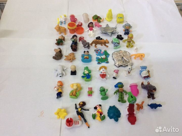 Игрушки из киндер- сюрприза