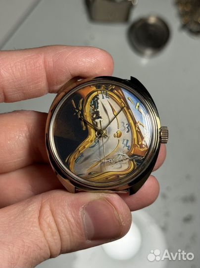 Часы Ракета-мягкие часы в момент взрыва Дали эмаль