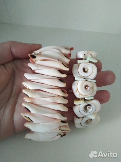 Браслеты из ракушек на резинке