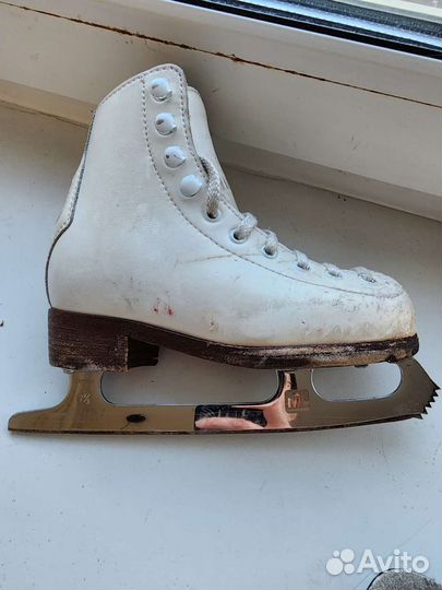 Лезвия MK prof. flight 7 2/3 для коньков