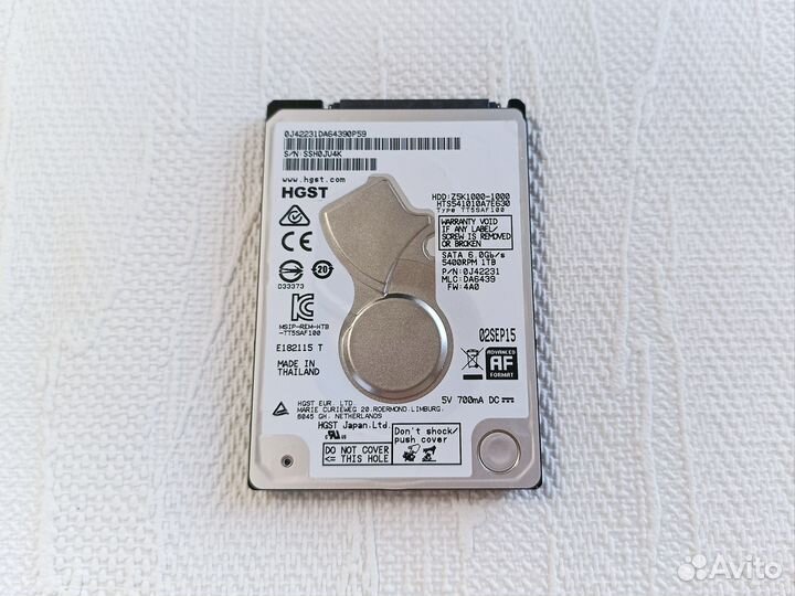 Внешний жёсткий диск HDD 1Тб hgst HTS541010A7E630