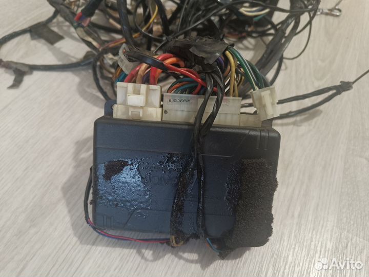 Автосигнализация с автозапуском alligator D1100RS