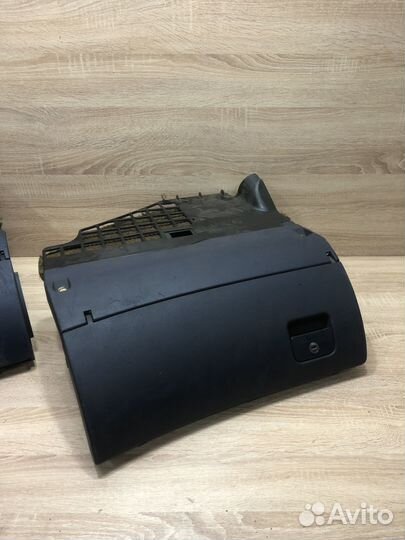 Бардачок Ауди A6 C5