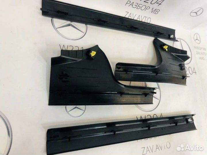 Накладки на пороги Mercedes W212 X218