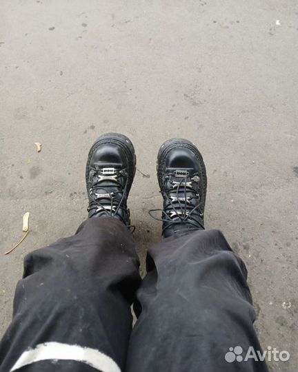 New rock tank 40 size на руках