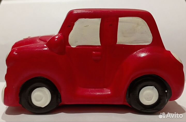 Копилка автомобиль красный
