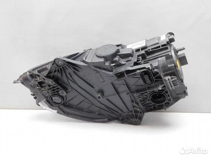 Фара правая Porsche Macan