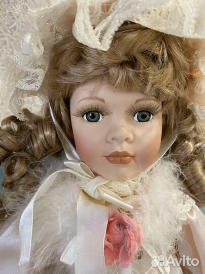 Кукла фарфоровая Remeco Collection