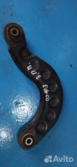 Рычаг подвески верхний Ford Focus 3 седан iqdb