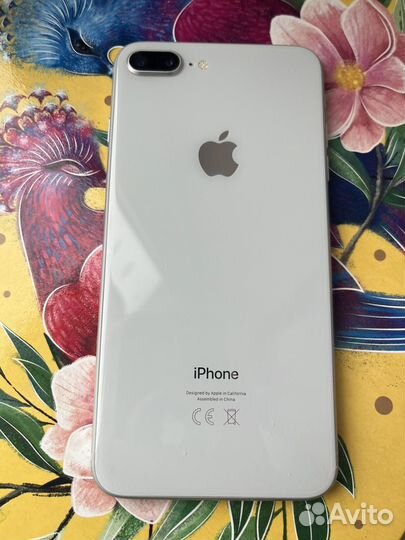 iPhone 8 Plus, 64 ГБ