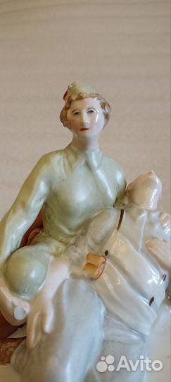 Статуэтка фарфоровая СССР Городница RRR