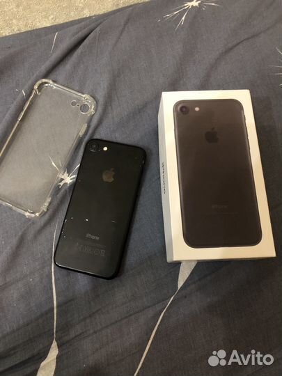 iPhone 7, 32 ГБ