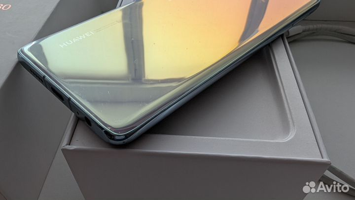 HUAWEI P30, 6/128 ГБ