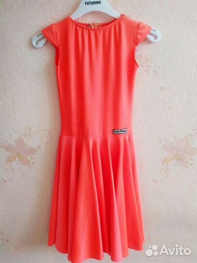 Платье для бальных танцев